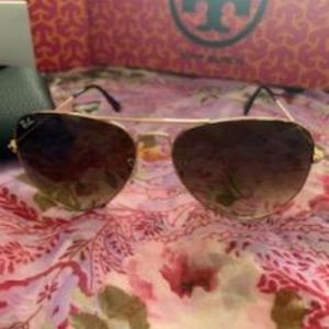 Ray-Ban Gold Aviators 58mm